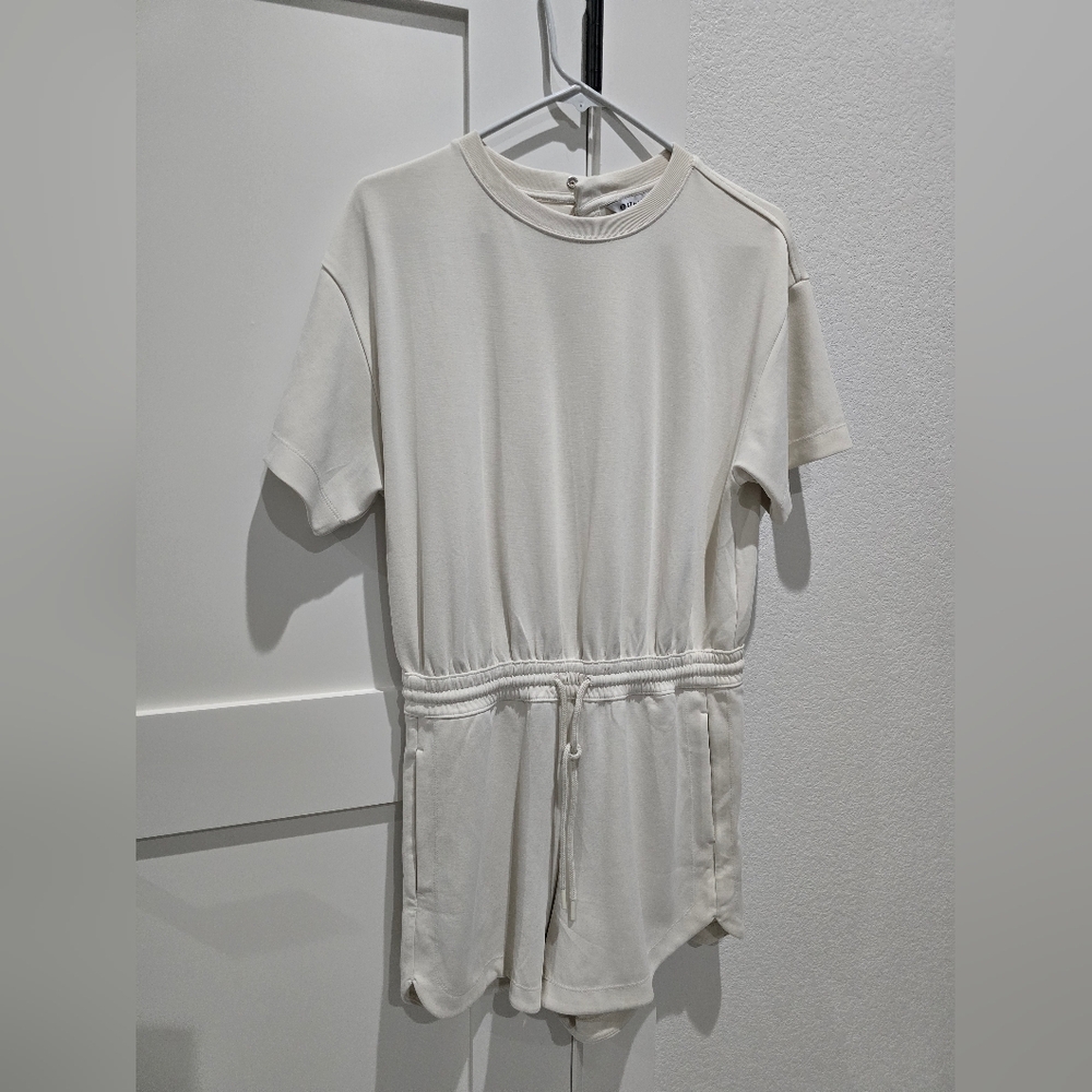 Womens Athleta Cream Short-Sleeve Drawstring Romper